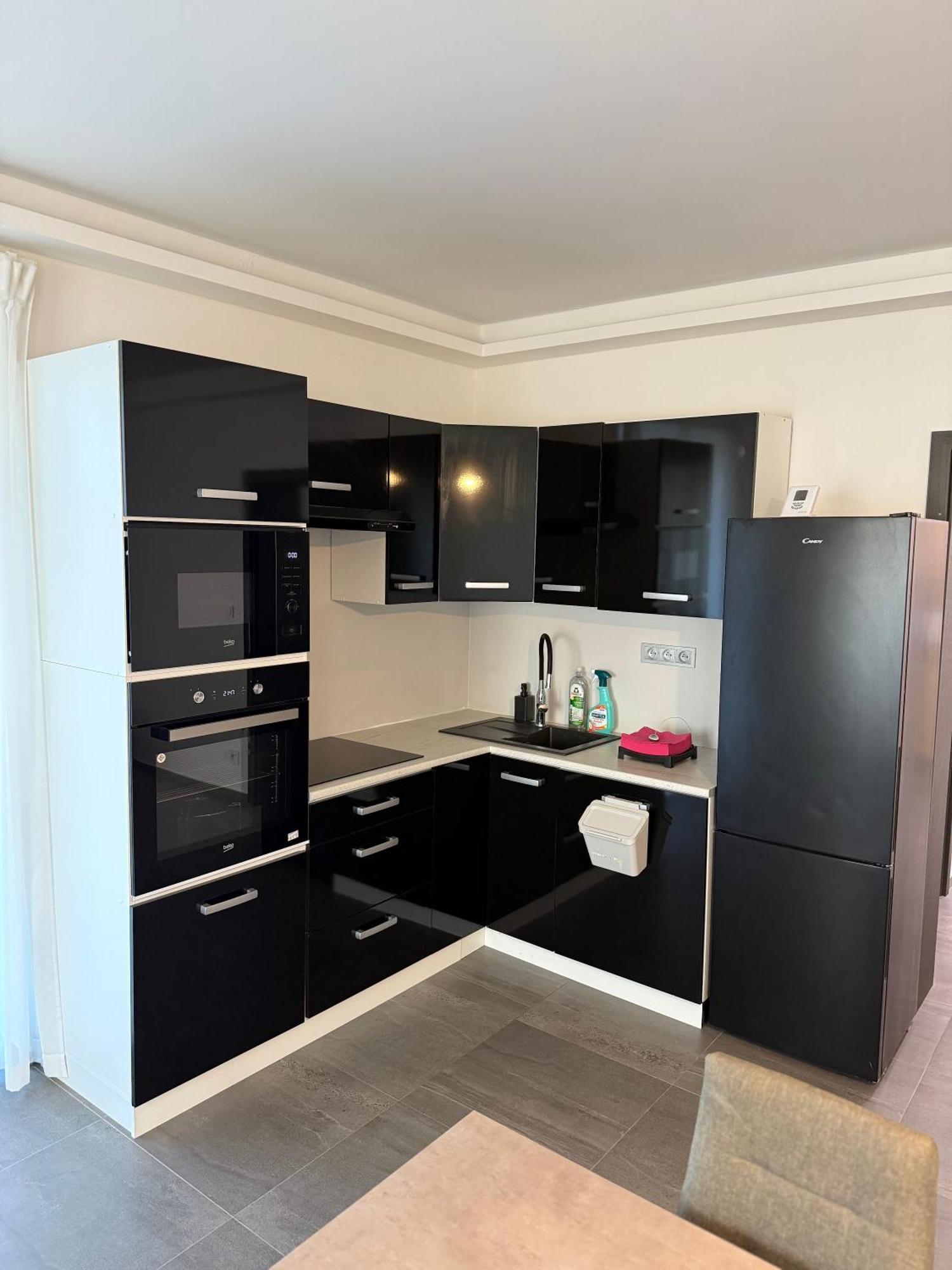 72m2 Private Garden Parking Free * Prag